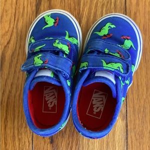 Dinosaur skateboarding Velcro Vans
